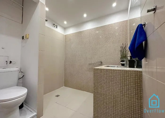 Surf - 5 Minutes To Molo & Seaside בית אירוח